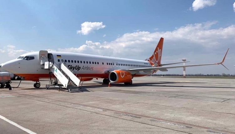 SkyUp Airlines будет летать в Барселону из Запорожья и Харькова