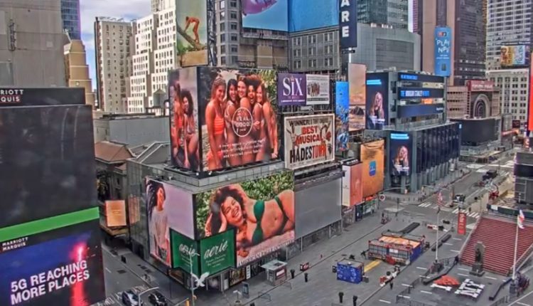 Times Square 1540 Broadway View Live